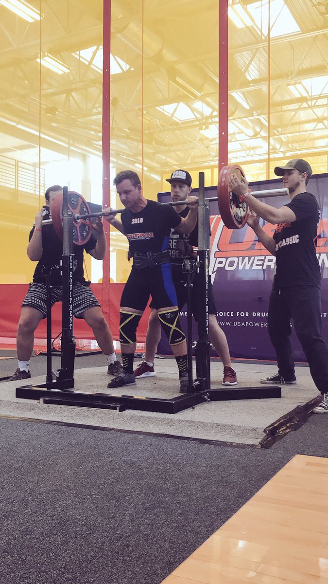 DeLayneCarring's tweet photo. Spent the day cheering on this hunk! Daniel did so great and placed! ๐
#ImTheRealWinner #PowerLifting https://t.co/nchMPPohnr