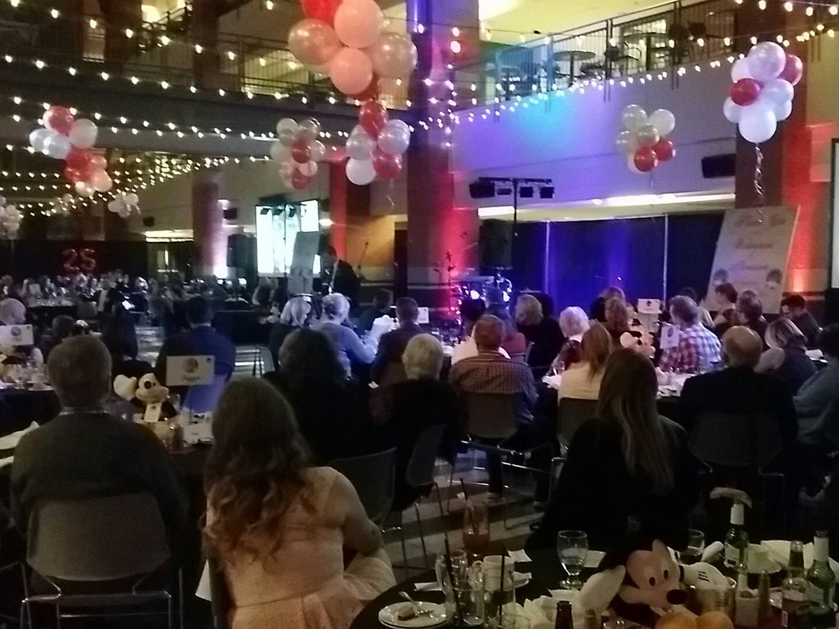 5dollarsFridays's tweet photo. Celebrating 25 years of amazing sponsors and volunteers that help may dreams come true for disadvantaged kids each year. @DreamsYYC #25yearsofdreams https://t.co/X0mhOvhjgu