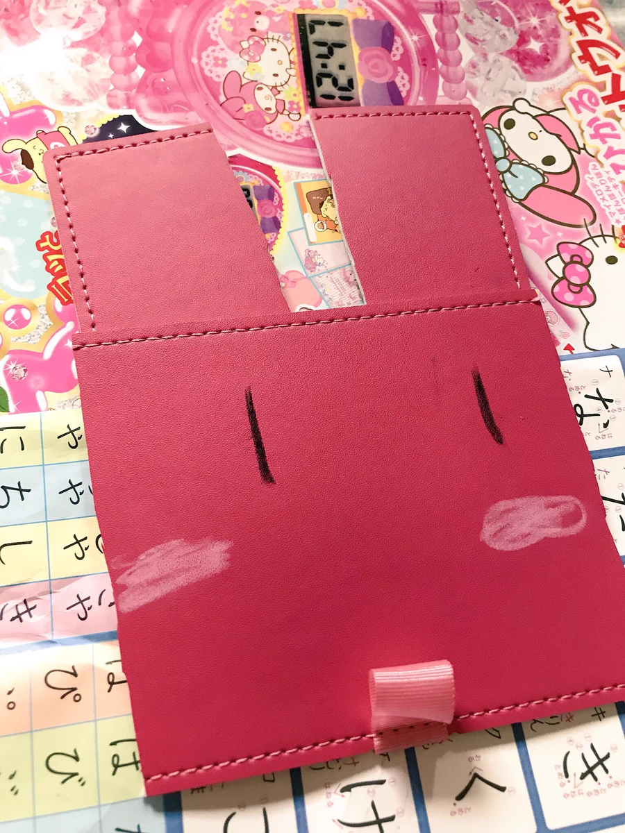可愛くできたね〜！って褒めたいけど娘の作ったうさぎの材質が完全にあれと一致ww