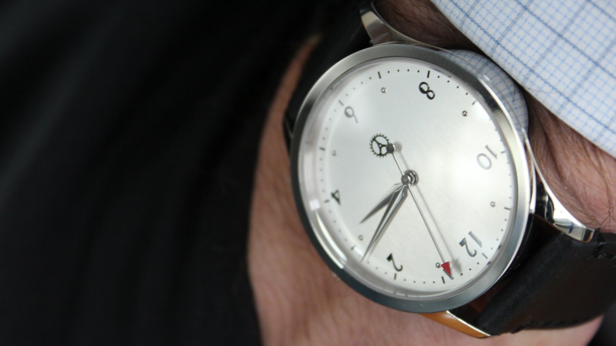 BuildYourWatch tweet picture