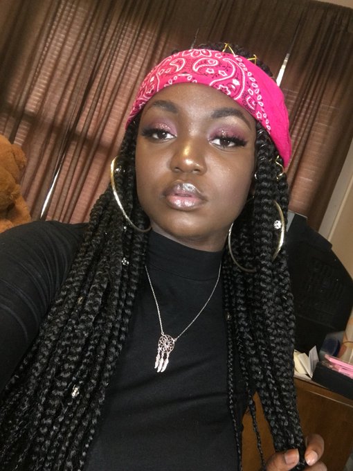 Watch Cinn Doll✨'s leaked NSFW photo on TwXstars