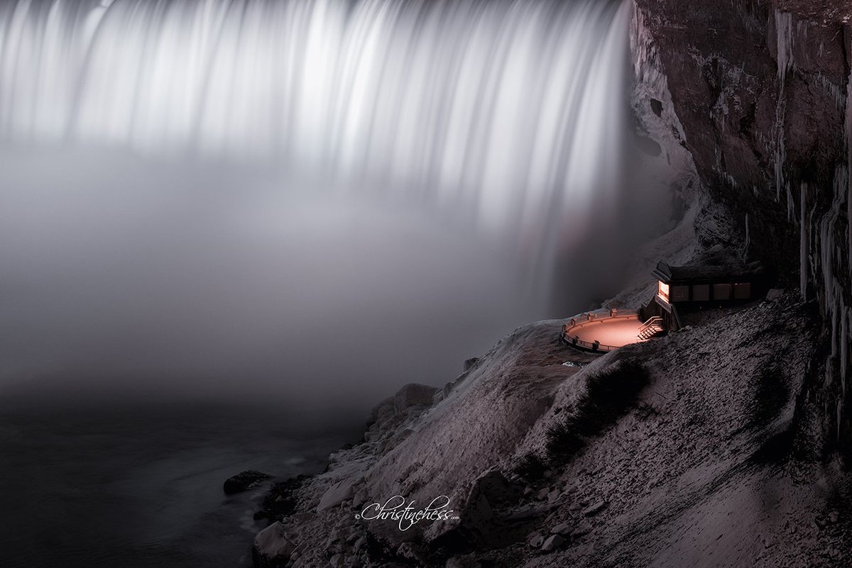christine_chess's tweet photo. Journey Behind the Falls on a mild winter night! #niagarafalls #niagarafallsphotographer #nikonca #explorecanada #exploreniagara #nightshooterz #imagesofcanada #sharecangeo #longexposure #myniagara #niagaraphotographer #Canada #NikonCa #discoverON #canadaexplore https://t.co/T0Fm1gSeNh