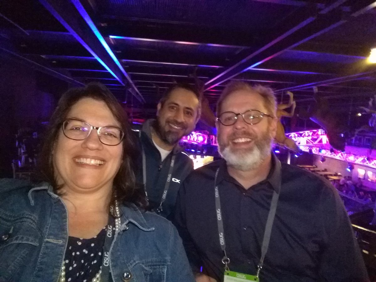 DawnSolomon5's tweet photo. The Michigan chapter enjoyed a night fun! @ASUG_Michigan #ASUGMI #ASUGVolMtg @ASUG365 https://t.co/flvPFWleZg