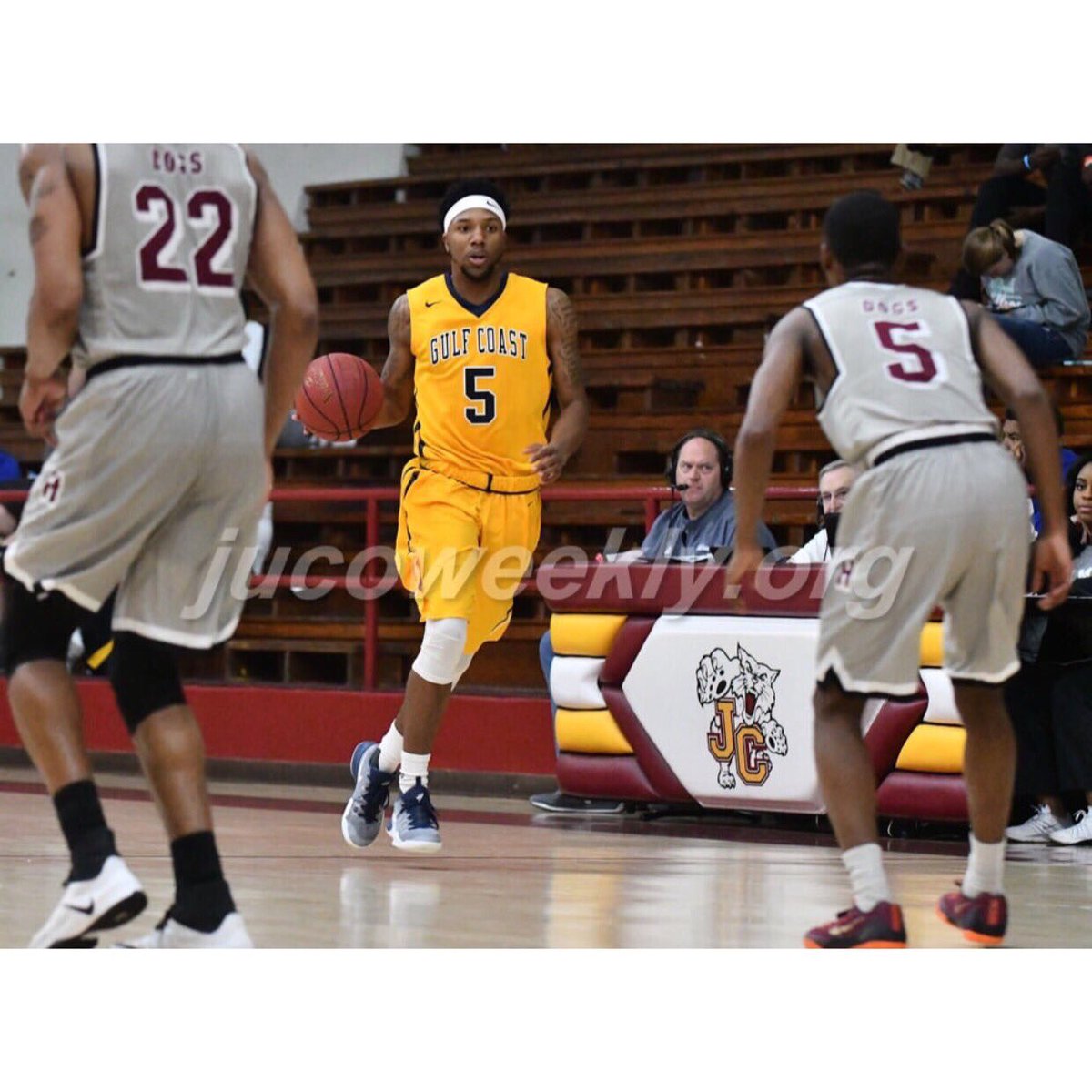 yeah_jay3's tweet photo. Blessed🙏🏾 to receive my first offer from MGCCC🐶 #GoBulldogs https://t.co/z83vZQhn2j