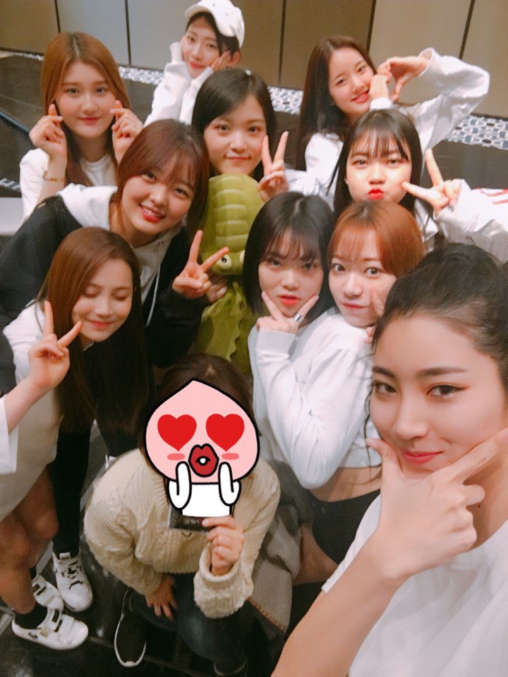 DUmZ1eaVoAAKV3_.jpg:orig