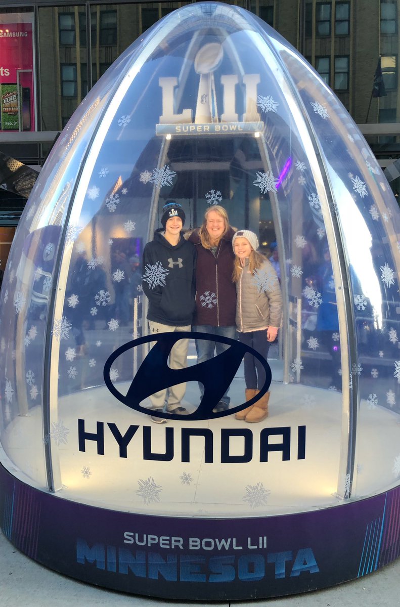 halverson03's tweet image. Super Bowl Live