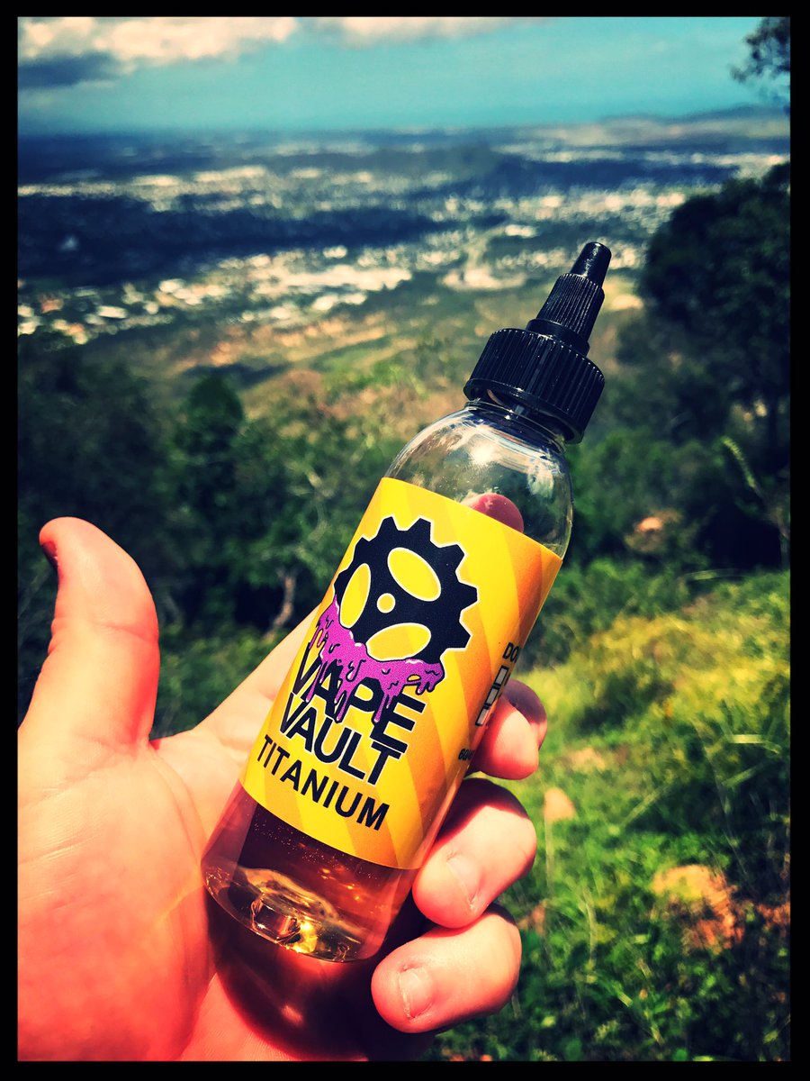 VapeVaultAus's tweet photo. Doing some bush walking... nice day in the tropics! https://t.co/1d6PBQtope