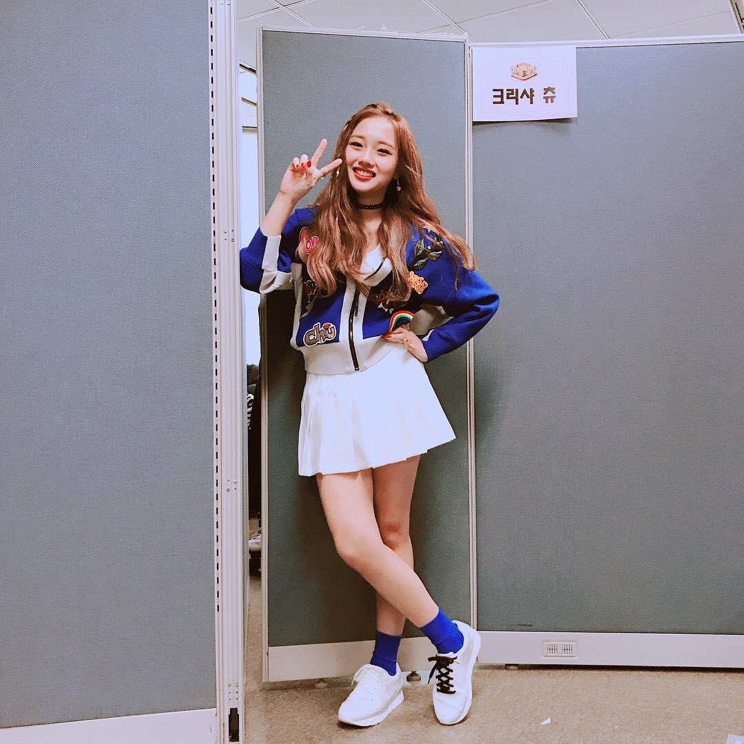 tiutiubear's tweet photo. 180128 krieshachu_official 
오늘도 팬분들과 함께한 Pumping~💕 이따 팬사인회에서 만나요! 
#Pumping #kriesha_chu #인기가요 #Sunset_Dream
https://t.co/tcodGb8ukU https://t.co/Z9EWeQ7WDd