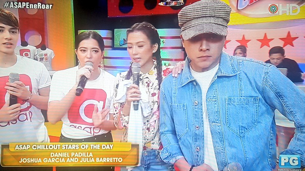 amethystxmw's tweet photo. When your CHILLOUT SQUAD is totally chill!!! Love it!

#EneRomanticMAYWARDxASAP https://t.co/1b3U0pEFaJ