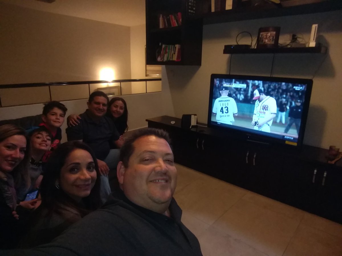 Jlgdlm's tweet photo. Apoyando a los Mayos desde Hermosillo por ESPN #LMPxESPN 
Mayos te queremos ver campeon https://t.co/XQxo2iTQot