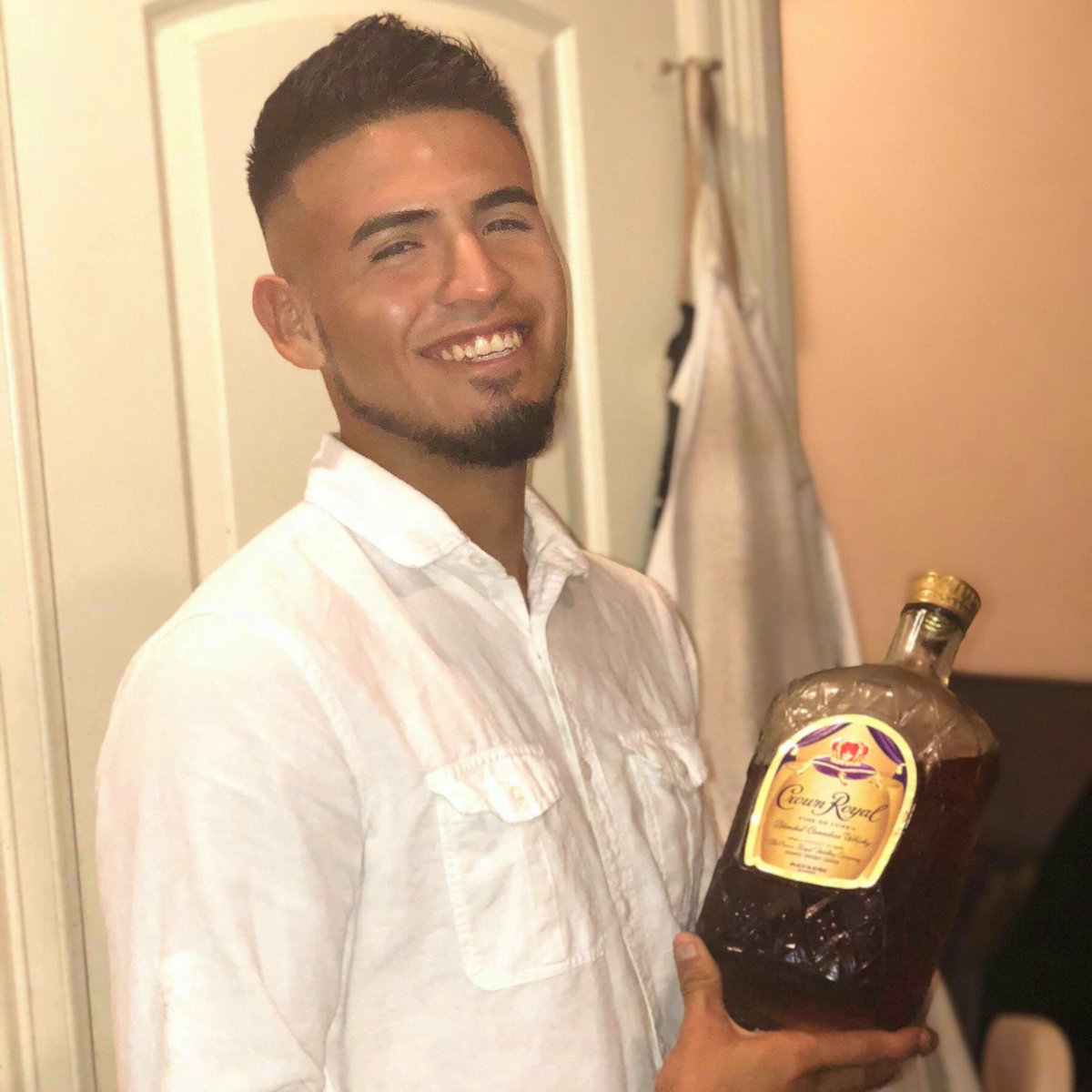 jcamacho1726's tweet photo. #NewProfilePic https://t.co/wWGpIDmiUH