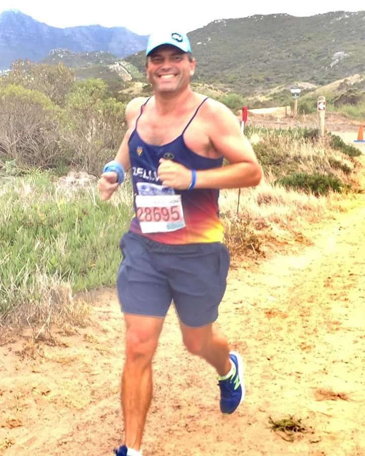 VicusVd's tweet photo. Awesome day at Red Hill Marathon running for @MyASICS @MYO2Gel #Flugon @OxygenProducts #ANEX @bellvilleac #Asicsfrontrunner #2Feet4TB https://t.co/XR0JZr47vW