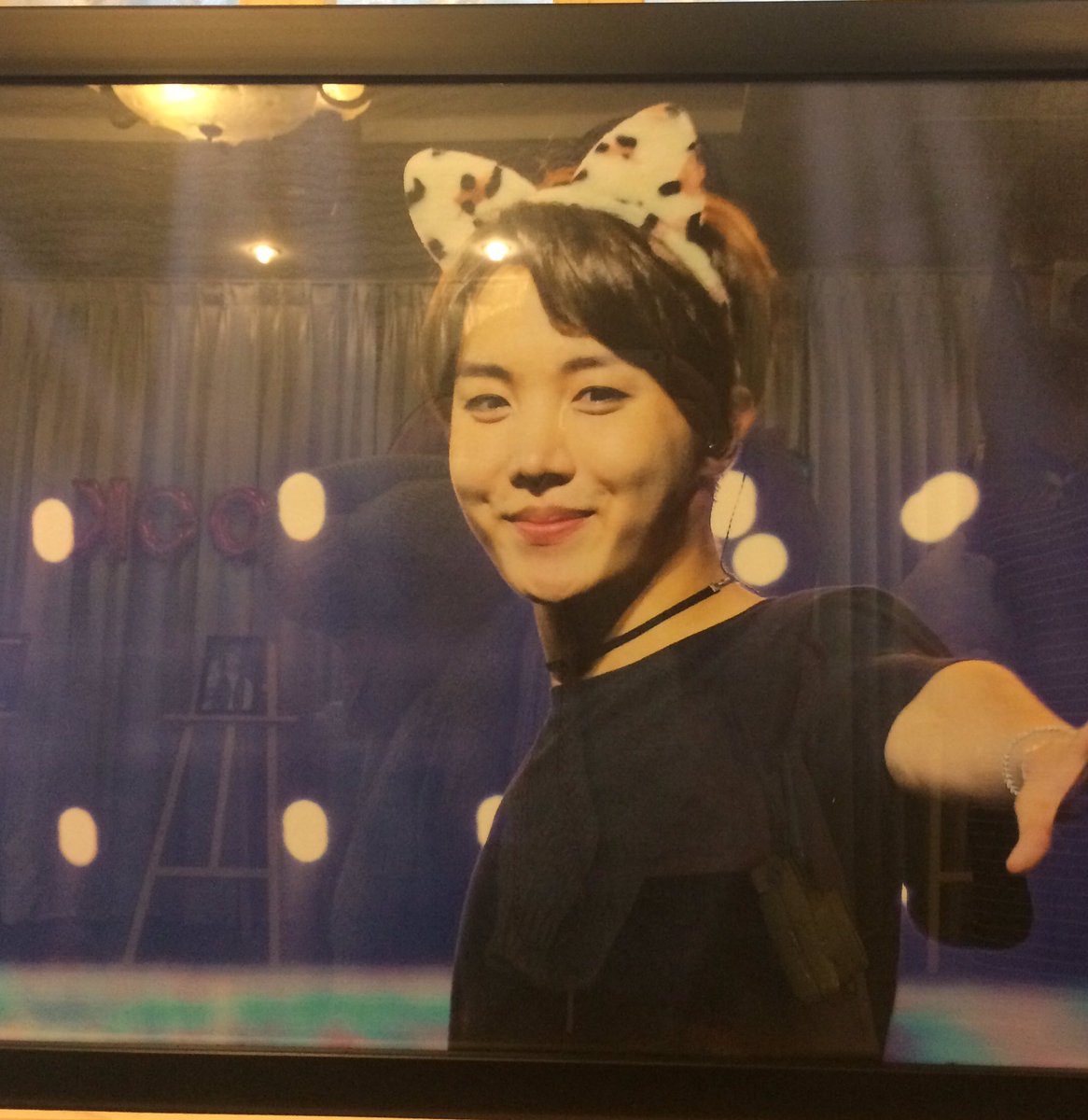 jimchimwings's tweet photo. Thank you for this wonderful exhibition masternims ❣️👏🏻👍🏻 @RECONTRER_ https://t.co/uHPVn7kzJt