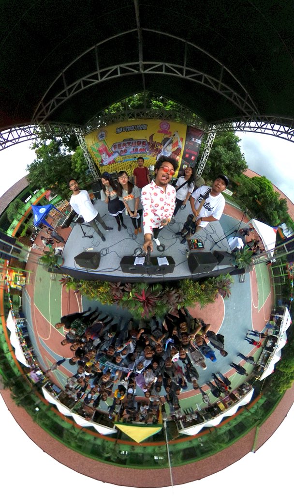 Terima kasih <a href="/FeatureofJAM/">Feature Of Jam 4</a> 
Selalu menjadi pengalaman yang menyenangkan bermain di event ini.

Kalian memang sungguh nikonikoni~