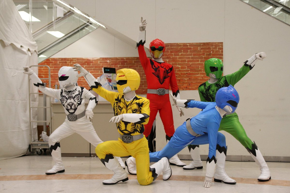 ちゃーりートラン 本日 ニンニンジャー 最終回でした 来週からは ジュウオウジャーが 始まります テレ玉スーパーヒーロータイム