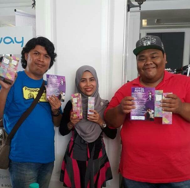 sheilarizqal's tweet photo. nak habag #sephiabyjannanick juga utk lelaki ok..abam abam ni pengguna tegar #sephia by @jannanick95 lelaki pun ada kulit macam pompuan, #sephia amat brmanfaat utk kulit ,, kalau nak yakin pakai dulu baru tahu, dah tahu hari2 mahu #agentklcc #sephiamy tq @azrul_jnfc460 @Bob_DeVo https://t.co/0xf5IDt6JB