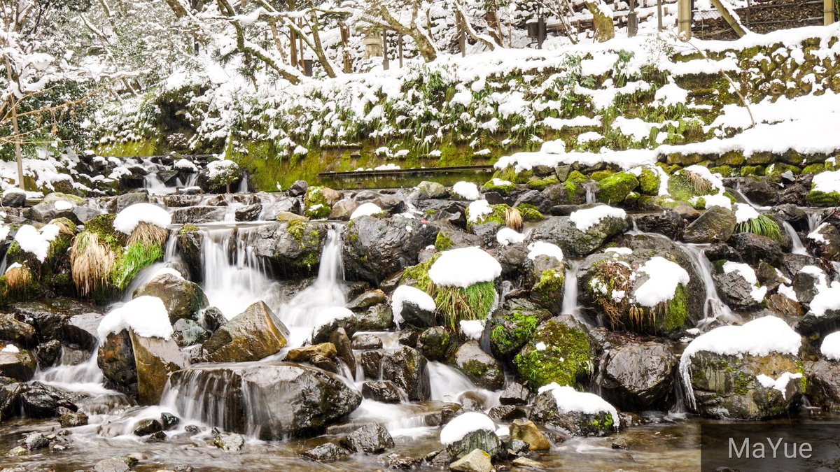 馬走日twitterren 京都贵船 春有新绿 夏有川床 秋有红叶 冬有积雪 真好去处