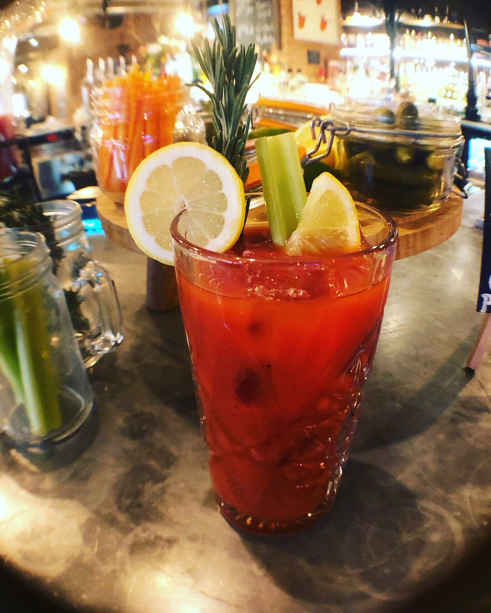 StnTavern's tweet photo. Bloody Mary time here every Sunday with our build your own bar 🍅🌶 #BloodyMary #Cambridge #CB1 #Sunday @CamWhatsOn https://t.co/ETLqztmXp4