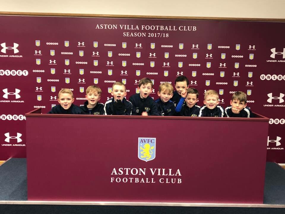 kiddylionsU12's tweet photo. The lads had an amazing time at Bodymoor Heath on Friday. Played the @AVFCOfficial Academy and then had a tour of the training ground. A memorable experience for them all. Thank you #AVFC ⚽️🦁 https://t.co/1ujfj9jLhO