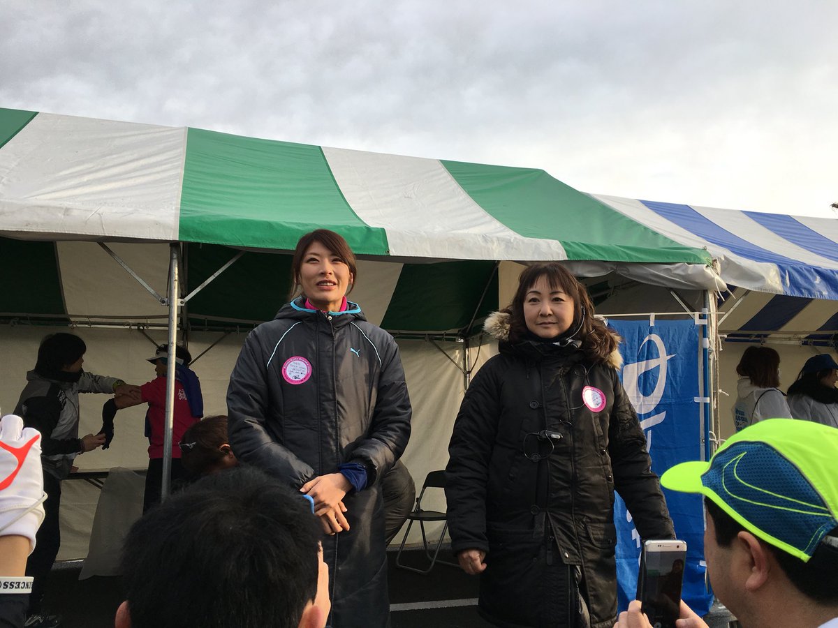 YG2_TKB's tweet photo. 今年はきょんちゃんはじめ、ファイテンのみなさんの応援にパワーを貰い、いつもより頑張れました!
ようやくネットで1時間半を切れました‼️
次はグロスで1時間半を切れるように頑張ろうかな(^^)
#TKB52 https://t.co/ZTue9rVOjh