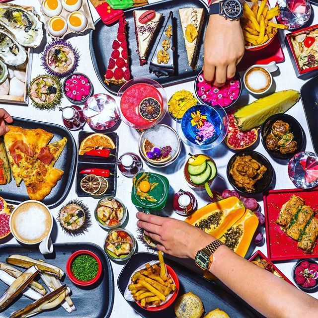 W_Barcelona's tweet photo. It’s time to loose inhibitions and satisfy your cravings.⠀⠀⠀
RETOX | #brunchoverdose ⠀⠀
Every Sunday | Wave Restaurant⠀⠀
Click link in bio for more.⠀
#wbarcelona https://t.co/q70CbbNs0M https://t.co/7K0QUxhydC