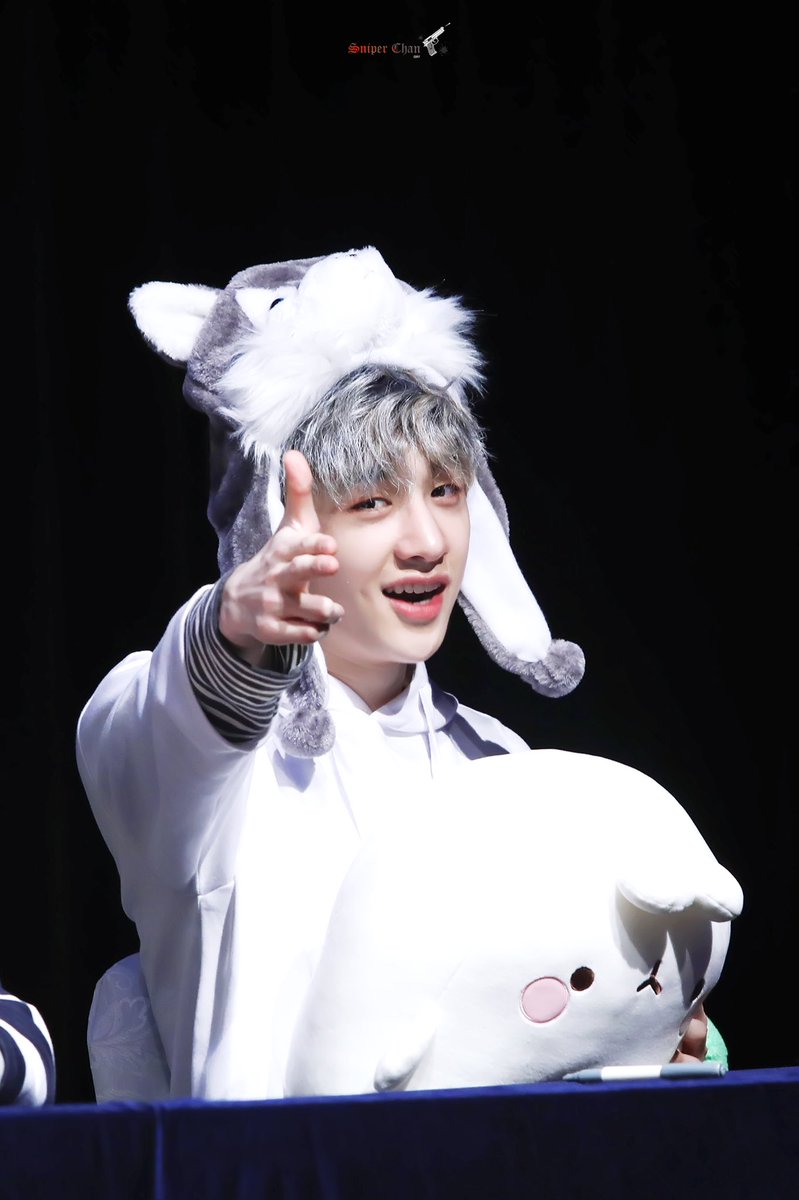 sniperchan1003's tweet photo. 180127 신촌 팬싸
HQ💘🐕
My One And Only ♡

HQ 🔗
https://t.co/WvrUKTiFjT
https://t.co/kzlCxxLVFk
https://t.co/LYiwx1awWS
https://t.co/IVsQXT0yIA

#방찬 #찬 #BANGCHAN 
#StrayKids #스트레이키즈 #3RACHA
@Stray_Kids https://t.co/QV1BspqcCf