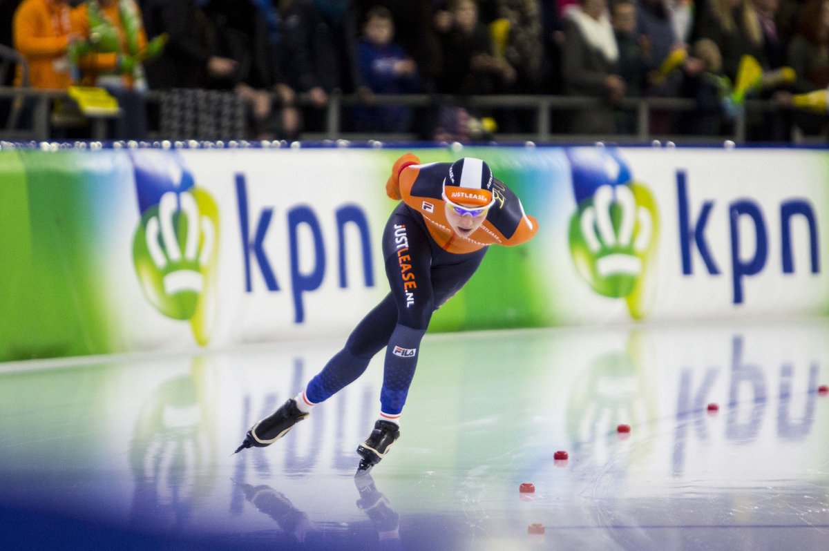 Melissa Wijfje eindigt op plaats 3 op de 1500 meter tijdens het KPN NK Allround. #samenvoorgoud
