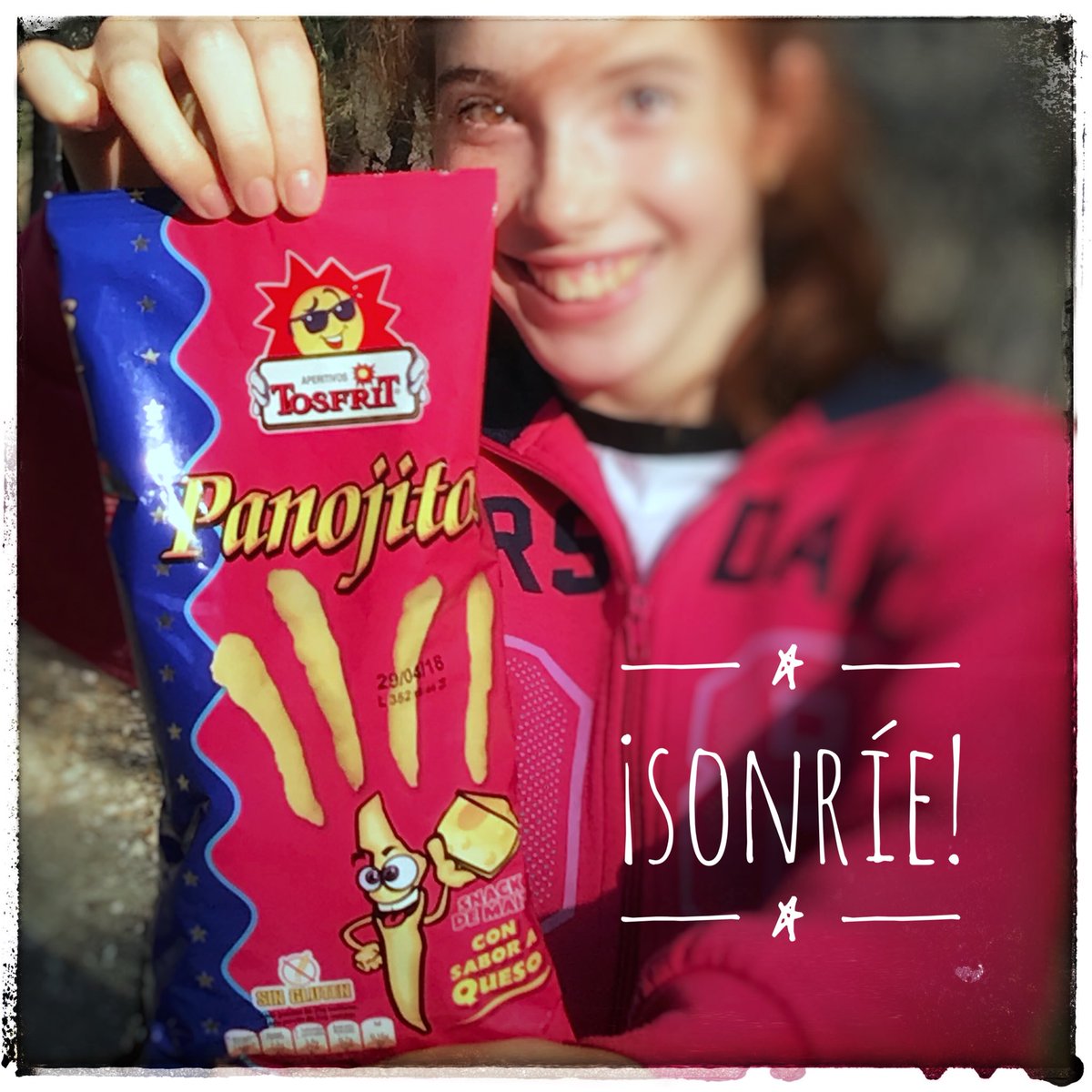 TosfritOficial's tweet photo. ¡Sonríe! Es finde. #panojitos #singluten #saborqueso https://t.co/7v2QodFIMv
