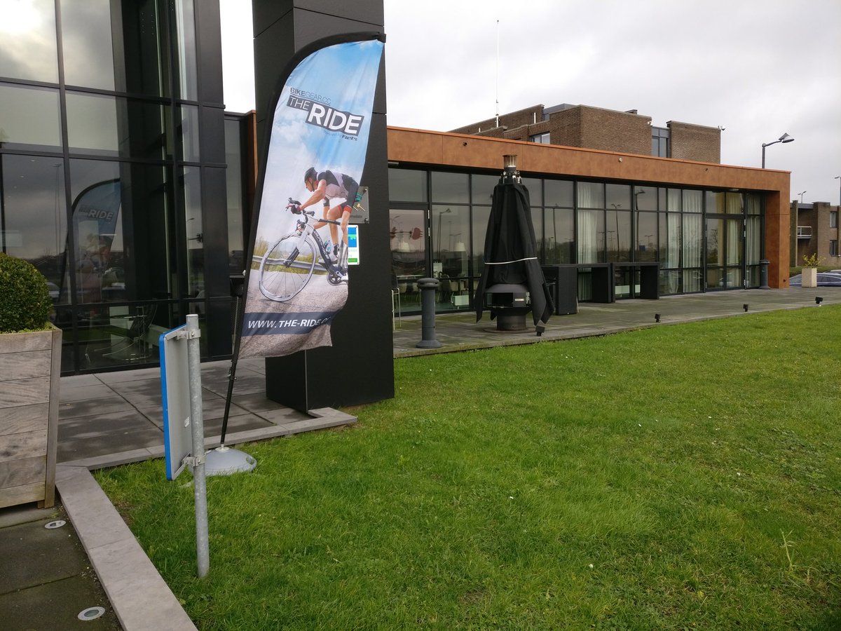TheRideNL's tweet photo. Alles in stelling voor de eerste deelnemers bijeenkomst #RideTheRide #TheRideDolomites
#TrainTheRide #Bunnik https://t.co/csy7UFxD8j