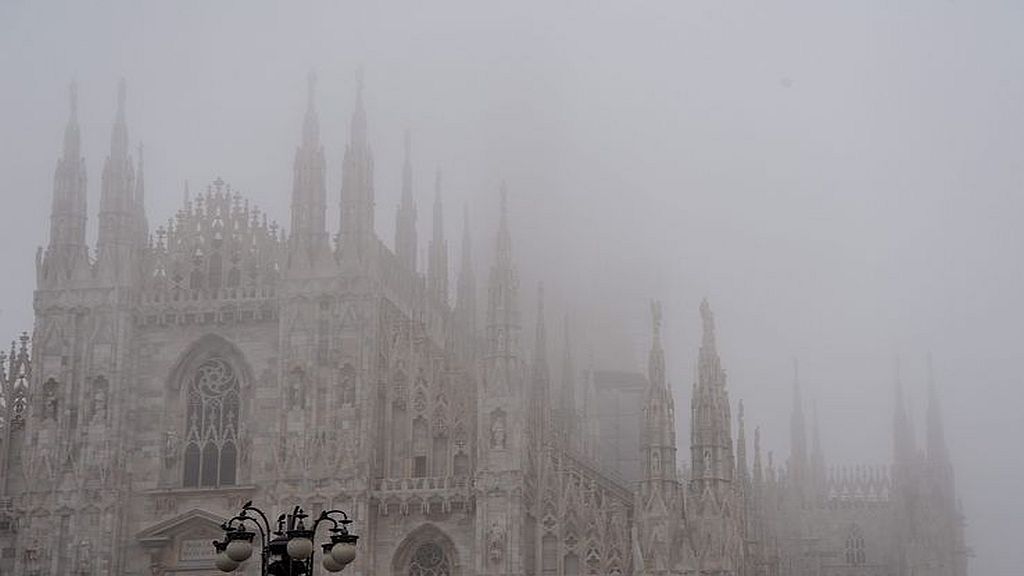 wwwmeteoit's tweet photo. Torino, Milano e Napoli le città più #inquinate d'Europa. Lo dice l'ultimo rapporto dell'#Organizzazione Mondiale della Sanità. Tutti gli aggiornamenti. //www.meteo.it/giornale/torna-l-incubo-dello-smog-in-val-padana-14302.shtml https://t.co/ArulX1EraI