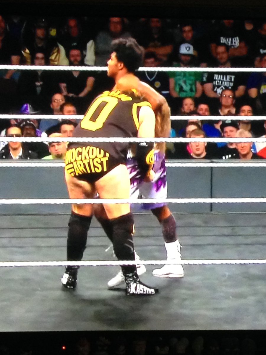 heysquared's tweet photo. "Knockout Fartist"  😂🤣😂🤣
#NXTTakeOver https://t.co/Na93jGjbdQ