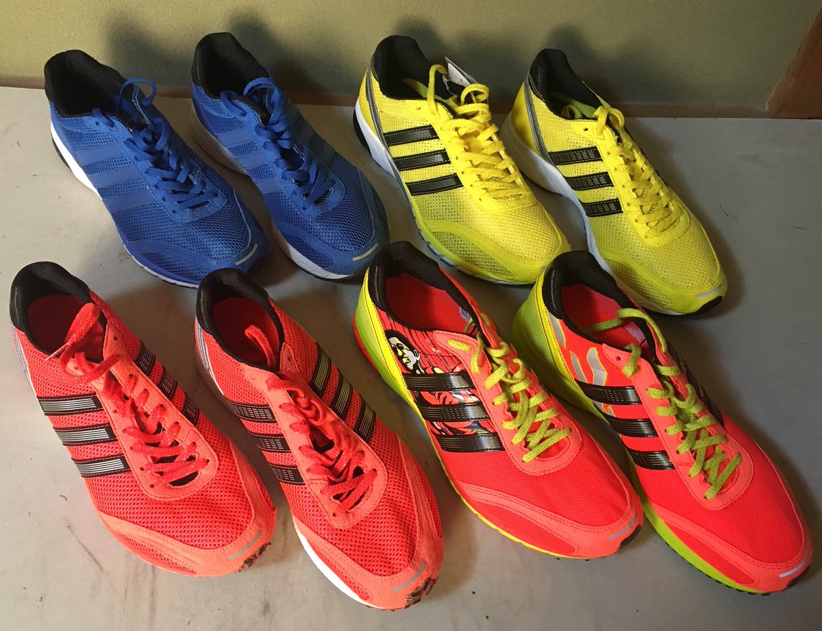 h_satosh163's tweet photo. 手元にある初代アディゼロジャパンが、残り4足となった。
これらを履き切ったら、次はどんなシューズを購入しようか...。
シューズこそ、simple is bestだと思う。
#adizerojapan #adizeroadios #adiPRENE #adidas https://t.co/vZQub43xLb