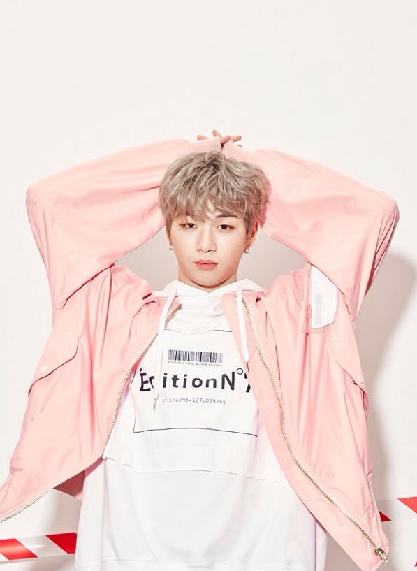 itsheavenstore's tweet photo. 🌈 p r e | LAP X #KangDaniel
🍑 [UNISEX] LAP EDITION 항공점퍼 (AJ2WZS51)
🔹สี : PINK
🔸Size : FF ,XL 
💶 6800฿.
 📆วันนี้ - 30/01 
**หรือจนกว่าของจะหมด**
🌟สั่งซื้อ DM 🌟

#คังแดเนียล 
#ตลาดนัดWANNAONE
#WANNAONE https://t.co/aqjqmzqRY8
