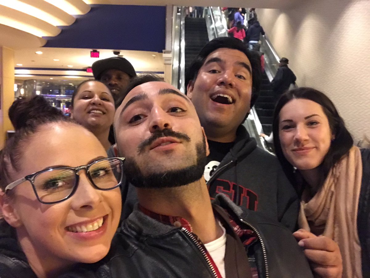lorenzoliberat's tweet photo. @therealgianna fantastic Evening in Vegas Whit my fantastic Friend ❤️ really a Wonderful person ❤️thank you @therealgianna ❤️😘a big hug @zebnavarro  @Cherrpieextasy https://t.co/V4dnj6R2Pq