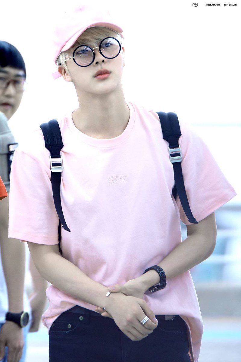 Slayaidan's tweet photo. everytime i am reminded of jin in baby pink i am ready to sell my virginity https://t.co/kzN6Gc10eq