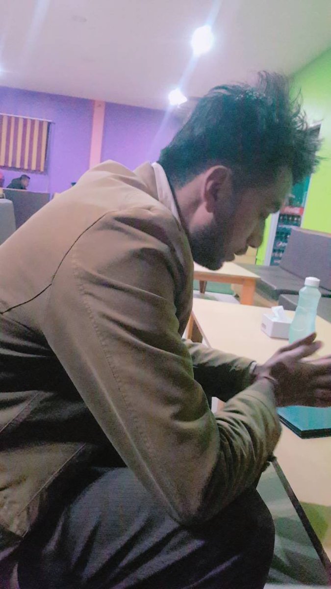Uvrajrulz's tweet photo. 😂😂😂twitter hai yo ta😂😂😂😂😂😂😂😂😂 https://t.co/I9MKh9EiPf