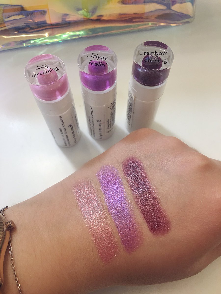 MonasEyesBeauty's tweet photo. I’m going LIVE on @qvcuk to launch these @incredibleyou Lip Trippin Trio✨🦄 Such stunning shades! Watch between 9-10am here-  https://t.co/TMD88Fhlkd #Beautyblogger #qvcbeauty https://t.co/5zW6i8aBae