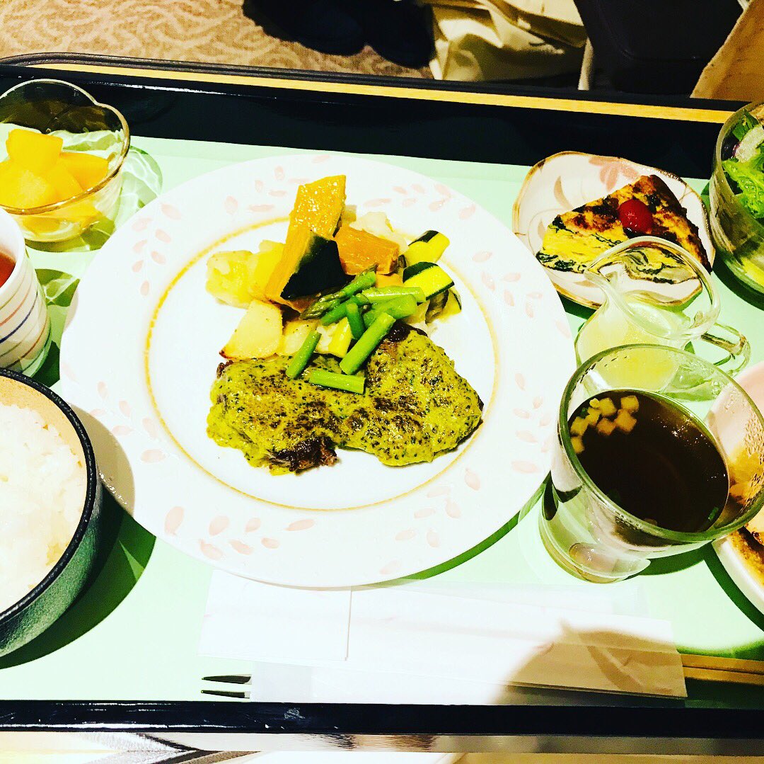 産後の食事 بحث في تويتر