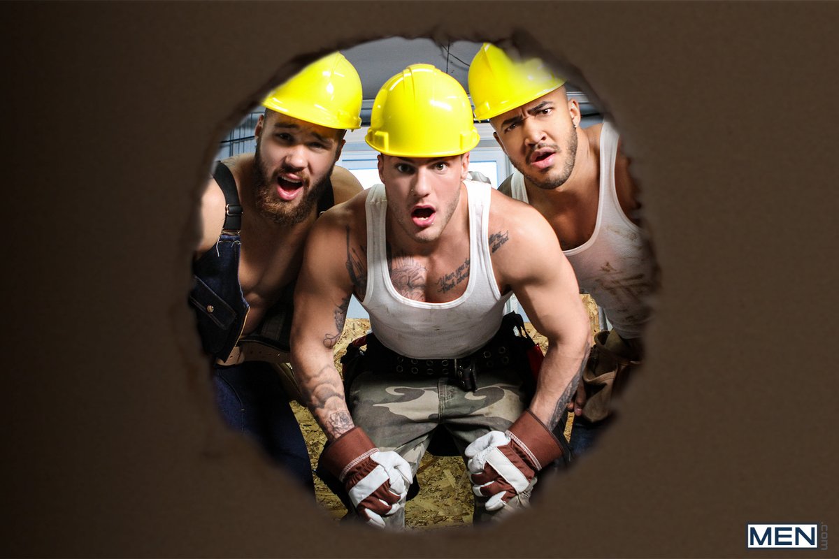 JanuarMarco2's tweet photo. ๐#MENnew Peek-a-boo, @William_SeedXXX, @JasonVarioXXX & #MorganBlake see you ๐๐. Get caught up on all that steamy action in "Men At Work" featuring @ThyleKnoxx & #JoeyMentana now! โก๏ธhttps://t.co/trggGeIdVP by #SammmyButler via @c0nvey https://t.co/yvdItSINvz