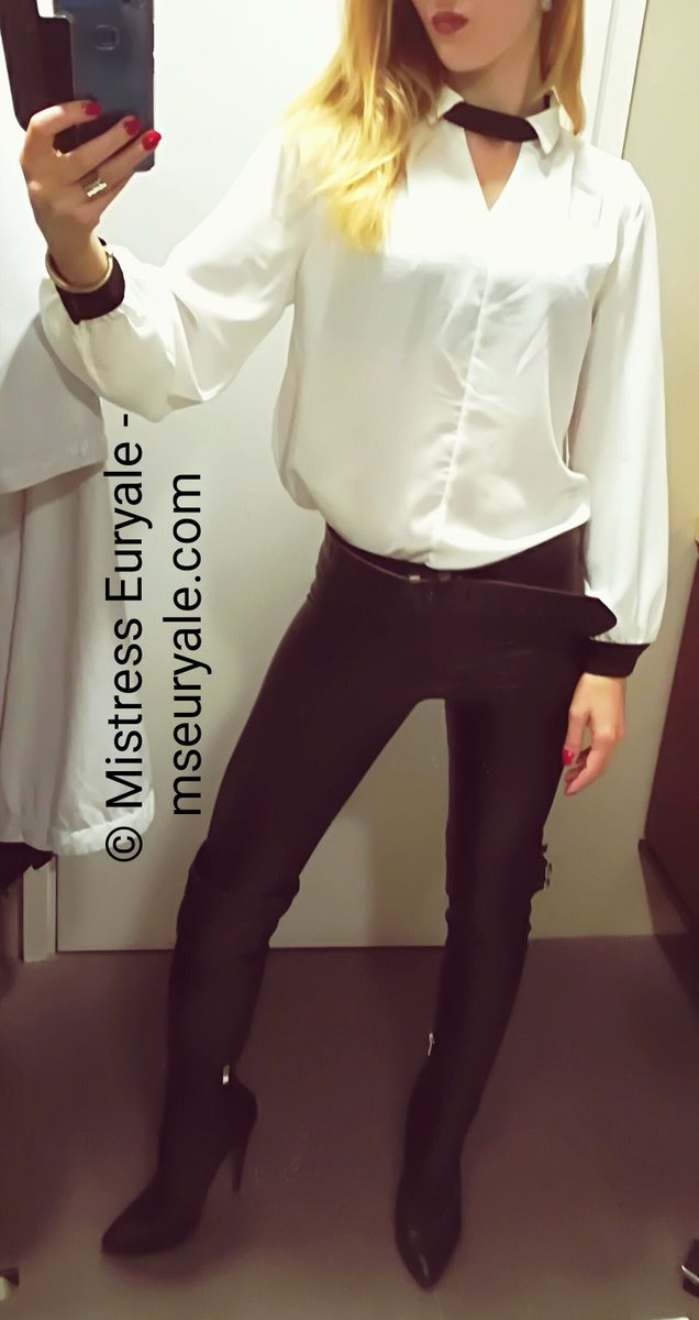 Ms_Euryale's tweet photo. Nice #roleplay session with a very naughty employee. He learned his lesson. #BDSM #discipline #punishment #spanking #Hongkong #busyboss https://t.co/Xh3U162clW