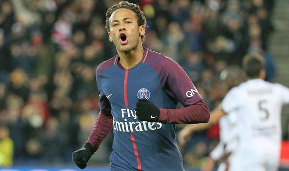 Florentino Perez telah memberi tau Ramos bahwa Neymar telah di datangkan untuk Real Madrid. [Diario Goal]