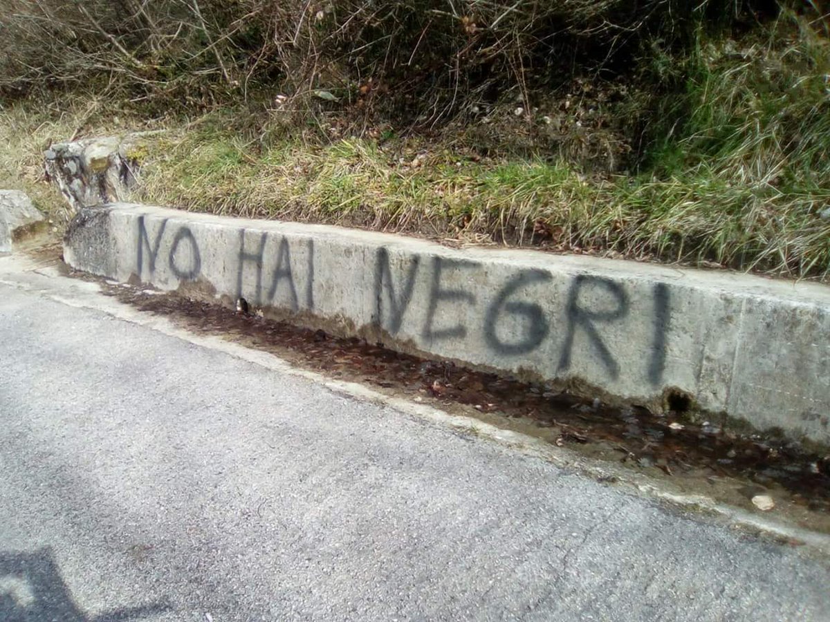Prima l'italiano.

#BuonaDomenica #28gennaio
