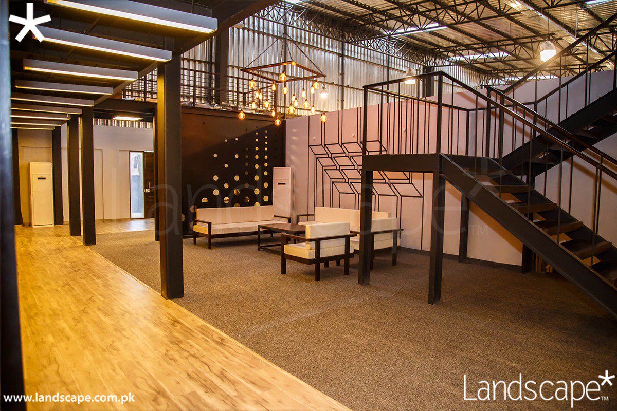 LandscapePLC's tweet photo. Revolutionary Industrial Architecture and Interiors using corrugated recycled shipping containers.
#landscapeplc #interiordesign #industrialdesign #PEB #preengineeredbuildings #architects #industrialarchitecture #warehouse #lessismore #commercial #architecturelovers #architecten https://t.co/7gAoZd8l0F