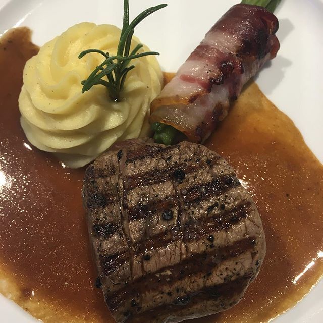 Cruise_IJmuiden's tweet photo. So far, one of the best steaks ever! Tender and grilled to perfection! On board Mein Schiff III during her last call at Amsterdam.
#wohlfühlen #meinschiff #meinschiff3 #amsterdam #steak #ifb #cruiseportijmuiden #ijmuidenportpromotion #cpij #essen #wunde… https://t.co/TTTf5w2E3X https://t.co/OgsieMZtxP