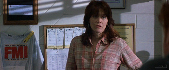 Lynda Boyd is now 53 years old, happy birthday! Do you know this movie? 5 min to answer! 