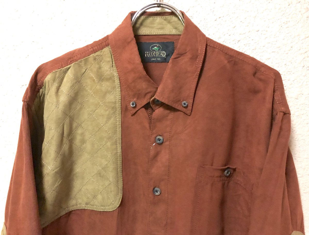 ragla_magla_s's tweet photo. RAGLA MAGLA 下北沢

old "hunting design" fake suede  shirts

¥5,800(tax in)

#raglamagla #shimokitazawa #used #vintage #ラグラマグラ #下北沢 #下北 #古着屋 #古着 #shirts #designshirts #hunting https://t.co/p5aqfAIdlr