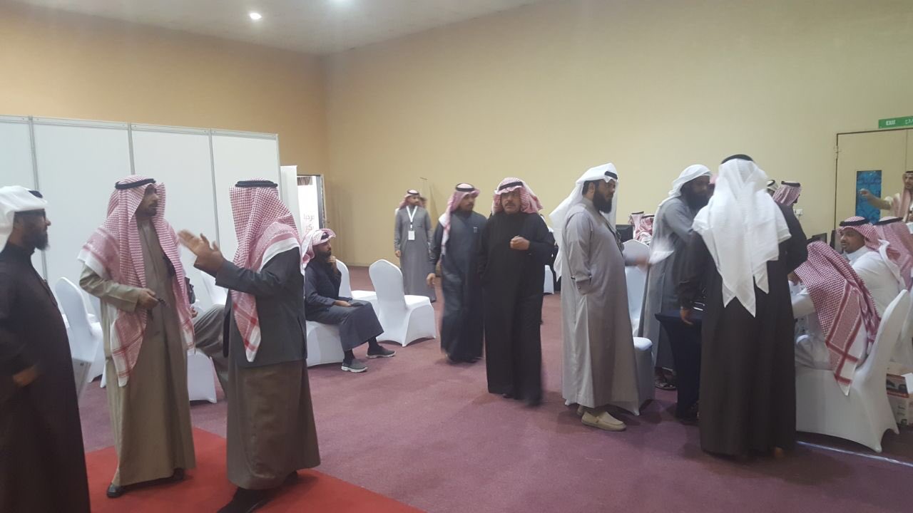 غرفة_الشرقية on Twitter &quot;يحدث_الان الناخبون يتوافدون الى المركز