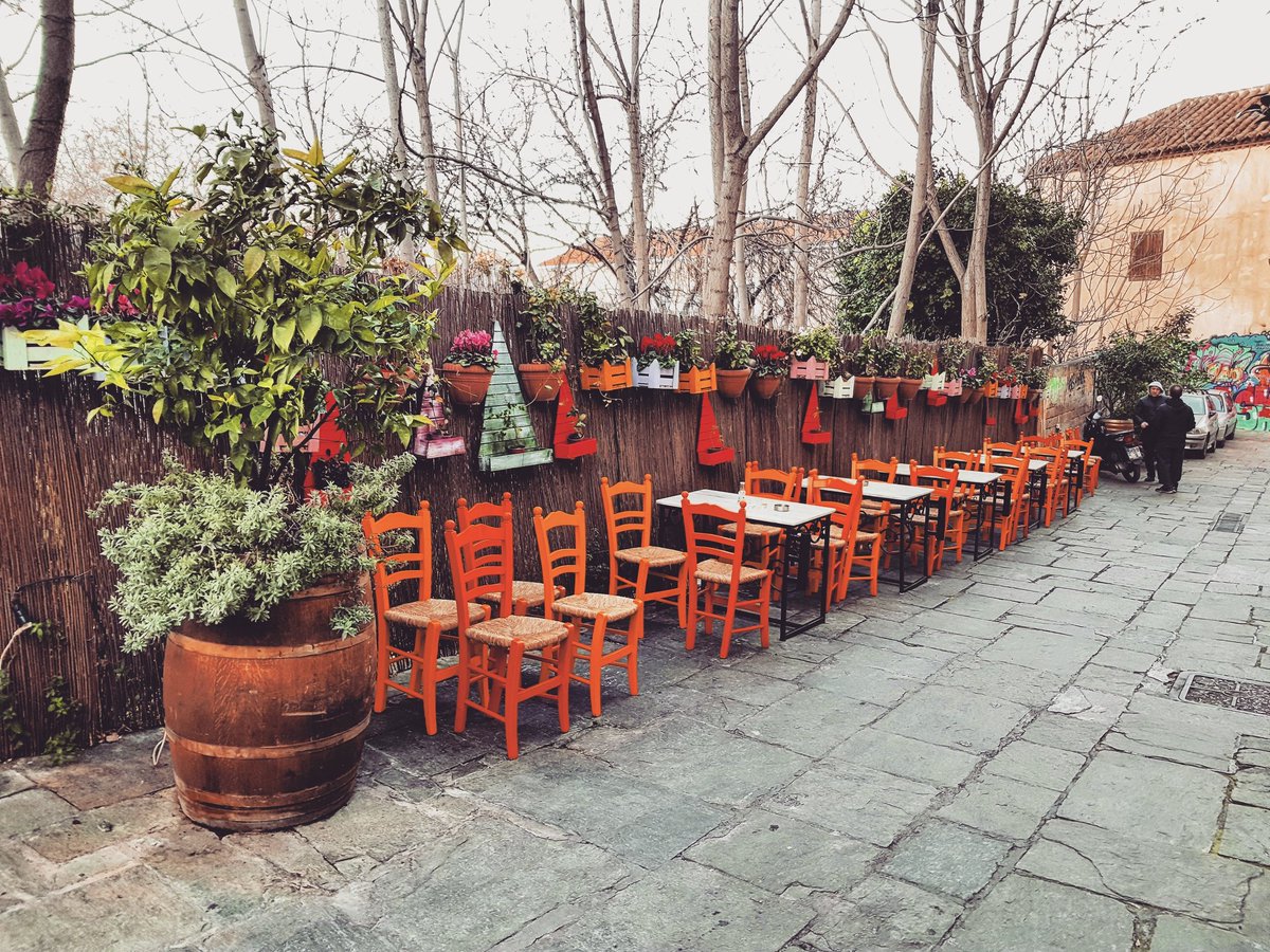 svitforyou's tweet photo. Starting Day 2 of my #GreekBreak🇬🇷 with exploring colorful #Plaka - one of the most charming and beautiful neighborhoods of #Athens, #Greece
_
#ThisIsAthens
#travel #travelblog #travelblogger #traveling #exploring #visitGreece https://t.co/P5PLBZWbCK