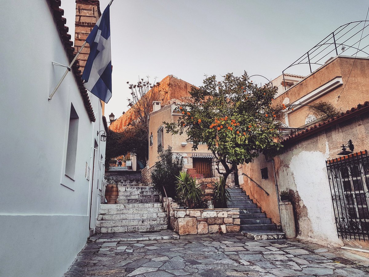 svitforyou's tweet photo. Starting Day 2 of my #GreekBreak🇬🇷 with exploring colorful #Plaka - one of the most charming and beautiful neighborhoods of #Athens, #Greece
_
#ThisIsAthens
#travel #travelblog #travelblogger #traveling #exploring #visitGreece https://t.co/P5PLBZWbCK