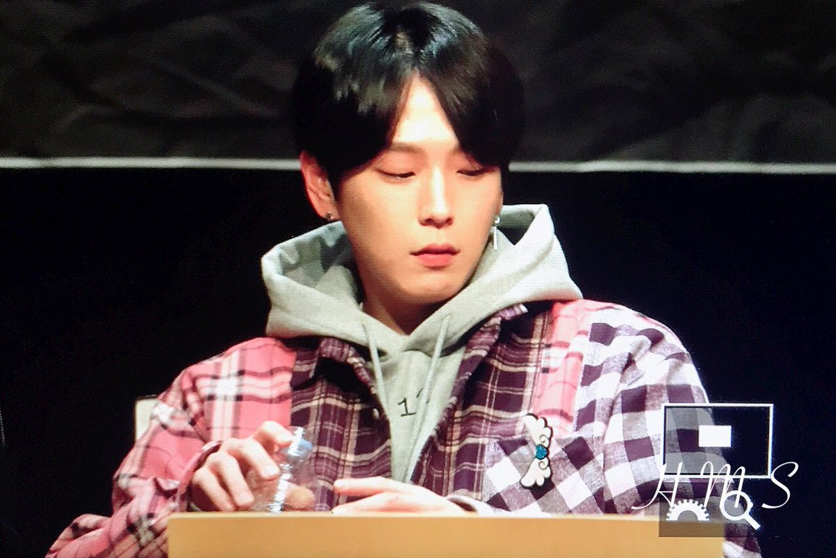 HM_S__'s tweet photo. 👋🏻 https://t.co/j80nG8MwqS